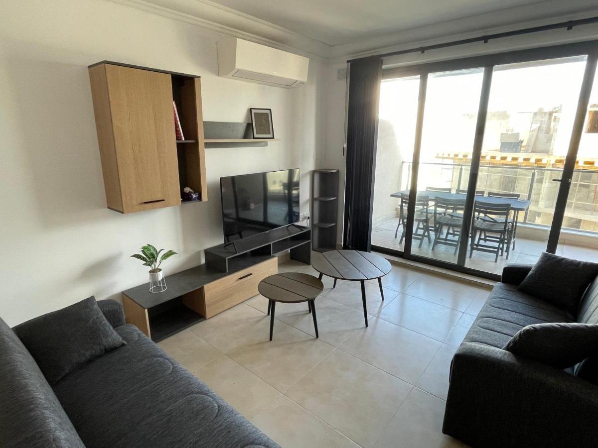 Blue Skies Family Apartment With Terrace St. Paul's Bay Exterior foto