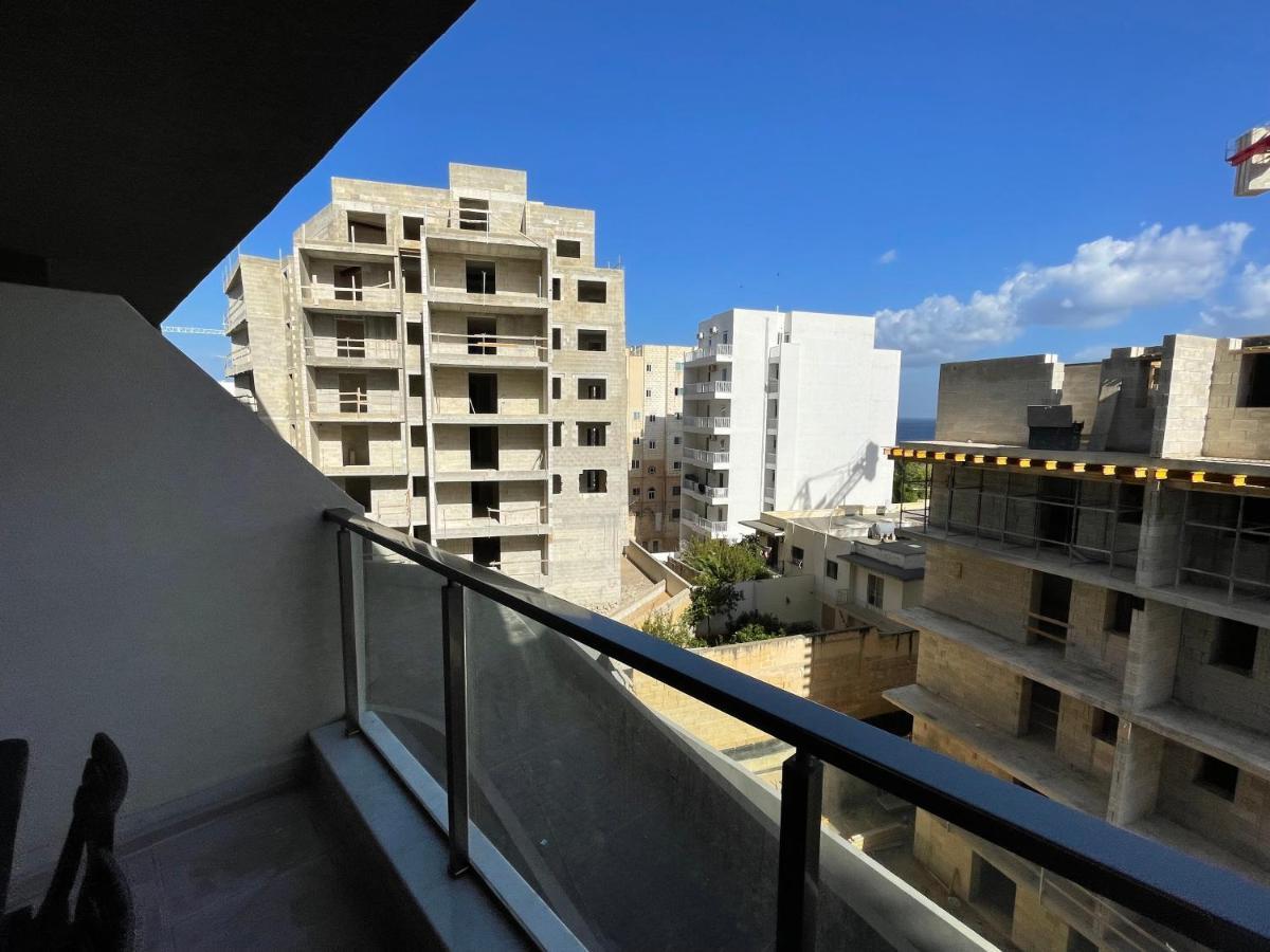 Blue Skies Family Apartment With Terrace St. Paul's Bay Exterior foto